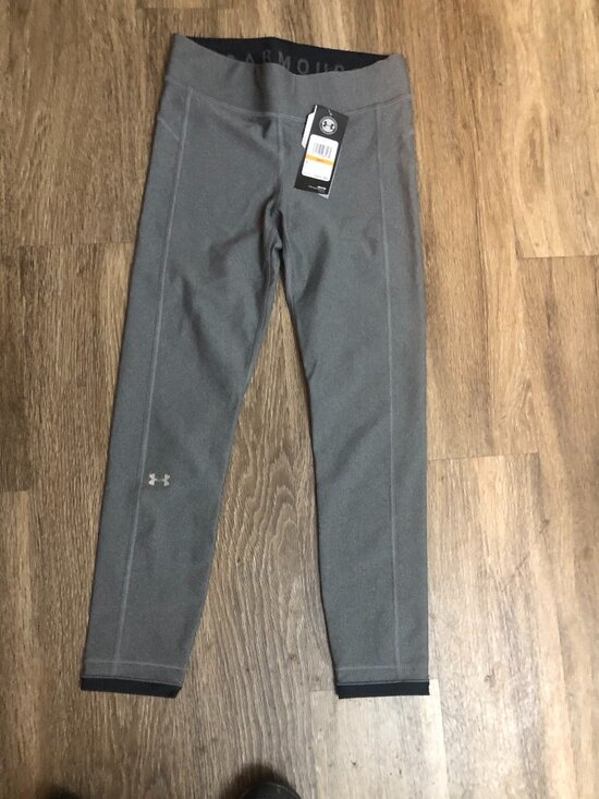 Under Armour Pants - Under Armour Heat Gear Compression Workout Leggings - Women Small/SM - NWTof $45